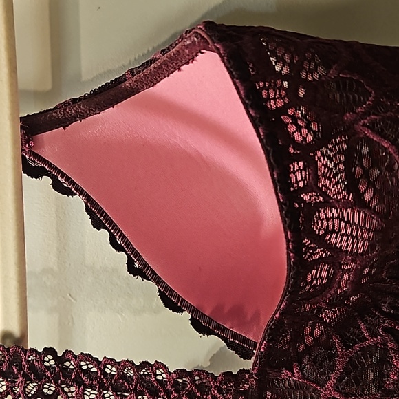 Victoria's Secret PINK Push-up Bra Maroon w/ Lace Floral Pattern Womens 32 C - Picture 8 of 11